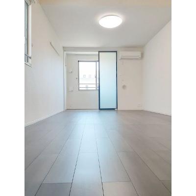 アランチャ 201【管理NO：1-021824901-02010】 ★家具家電は申し込み後に搬入します★の物件画像