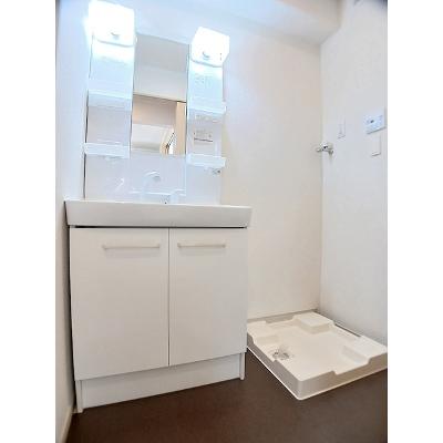 フトゥロ 106【管理NO：1-021099401-01050】 ★家具家電は申し込み後に搬入します★の物件画像