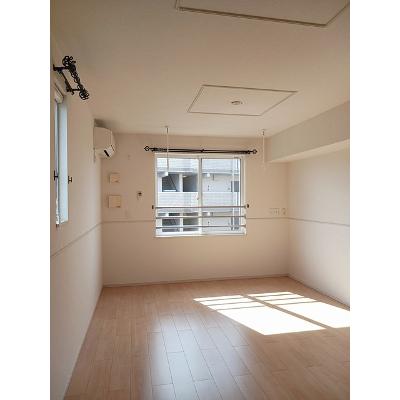 グラン　シャリル 201【管理NO：1-022472901-02010】 ★家具家電は申し込み後に搬入します★の物件画像