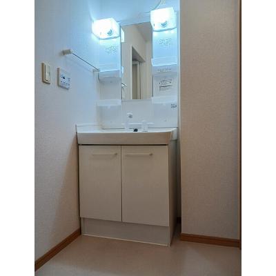 サンライト 101【管理NO：1-014644901-01010】 ★家具家電は申し込み後に搬入します★ ★2026年10月下旬入居可能★の物件画像