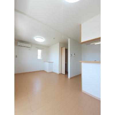 ベリンガム 201【管理NO：1-015714401-02010】 ★家具家電は申し込み後に搬入します★ ★2026年10月中旬入居可能★の物件画像