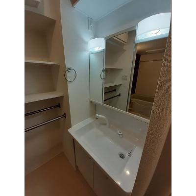 フリシュ・Ｍ　Ⅲ 101【管理NO：1-026003901-01010】 ★家具家電は申し込み後に搬入します★ ★2026年10月中旬入居可能★の物件画像