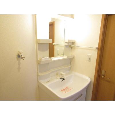 プラシード 201【管理NO：1-015233701-02010】 ★家具家電は申し込み後に搬入します★ ★2026年11月中旬入居可能★の物件画像