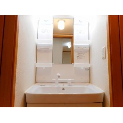 ソレイユ 102【管理NO：1-013580701-01020】 ★家具家電は申し込み後に搬入します★の物件画像