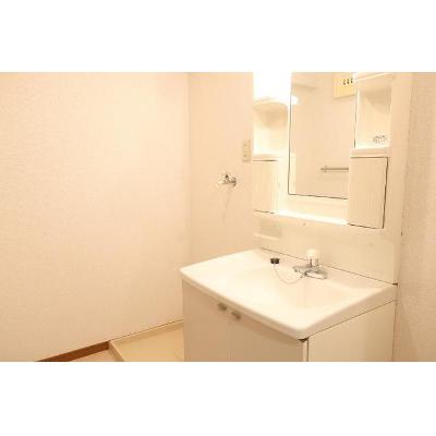 アンソレイユ 202【管理NO：1-009752501-02020】 ★家具家電は申し込み後に搬入します★の物件画像