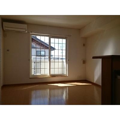 ポライトリー 203【管理NO：1-014983201-02030】 ★家具家電は申し込み後に搬入します★ ★2026年10月中旬入居可能★の物件画像
