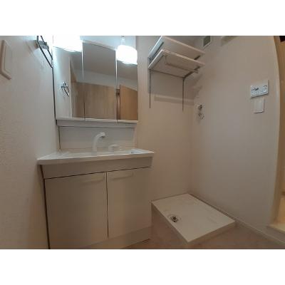 エトワールⅣ 103【管理NO：1-027412304-01030】 ★家具家電は申し込み後に搬入します★の物件画像