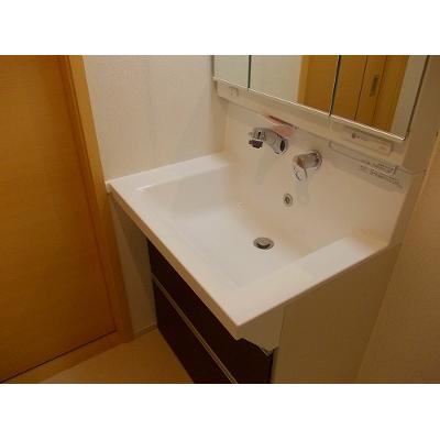 エムグレイス 103【管理NO：1-020065201-01030】 ★家具家電は申し込み後に搬入します★ ★2026年11月上旬入居可能★の物件画像