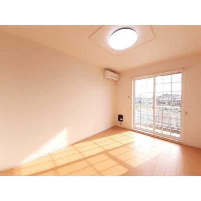 カーサ・フェリーチェ　Ⅰ 102【管理NO：1-017542401-01020】 ★家具家電は申し込み後に搬入します★ ★2026年10月上旬入居可能★の物件画像