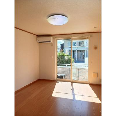 プリムヴェールＡ 102【管理NO：1-012050101-01020】 ★家具家電は申し込み後に搬入します★の物件画像