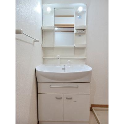 プリムヴェールＡ 102【管理NO：1-012050101-01020】 ★家具家電は申し込み後に搬入します★の物件画像