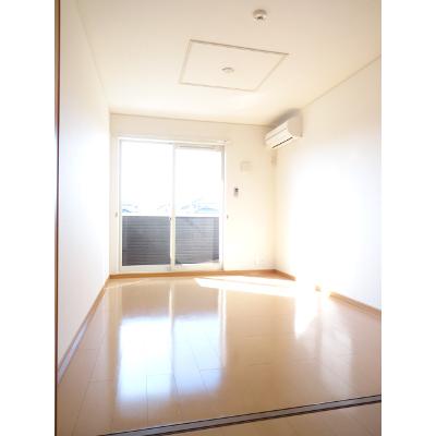 セレッソ 102【管理NO：1-015260301-01020】 ★家具家電は申し込み後に搬入します★ ★2026年11月上旬入居可能★の物件画像