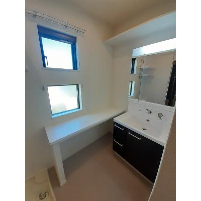 リヴァービサイドⅢ 202【管理NO：1-027604001-02020】 ★家具家電は申し込み後に搬入します★の物件画像
