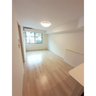 グランツ 303【管理NO：1-026574701-03030】 ★家具家電は申し込み後に搬入します★ ★2026年10月中旬入居可能★の物件画像