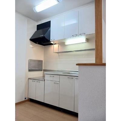 イーストカーサＢ 202【管理NO：1-014891102-02020】 ★家具家電は申し込み後に搬入します★の物件画像