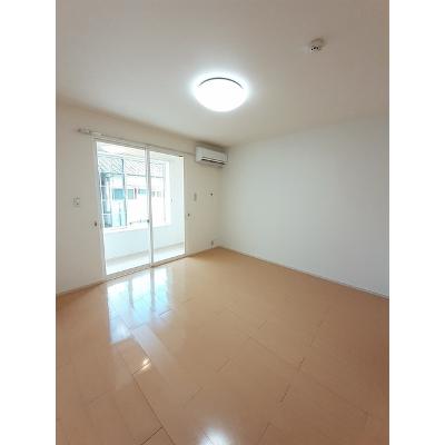 ニューハピネス 102【管理NO：1-019459401-01020】 ★家具家電は申し込み後に搬入します★ ★2026年10月中旬入居可能★の物件画像