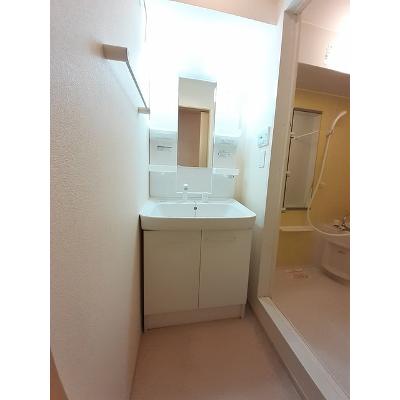 ニューハピネス 102【管理NO：1-019459401-01020】 ★家具家電は申し込み後に搬入します★ ★2026年10月中旬入居可能★の物件画像