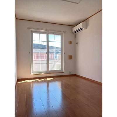メゾンフォレスタＡ棟 202【管理NO：1-013052201-02020】 ★家具家電は申し込み後に搬入します★の物件画像