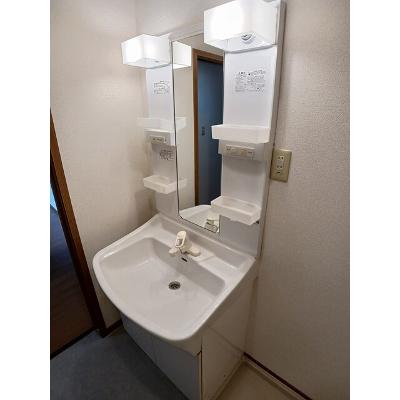 グランデ・ルミエール 105【管理NO：1-010641201-01040】 ★家具家電は申し込み後に搬入します★の物件画像