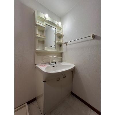バウンティフルＦ 205【管理NO：1-010672201-02040】 ★家具家電は申し込み後に搬入します★ ★2026年10月中旬入居可能★の物件画像