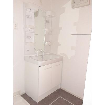 オルテンシアⅠ 203【管理NO：1-018922601-02030】 ★家具家電は申し込み後に搬入します★の物件画像