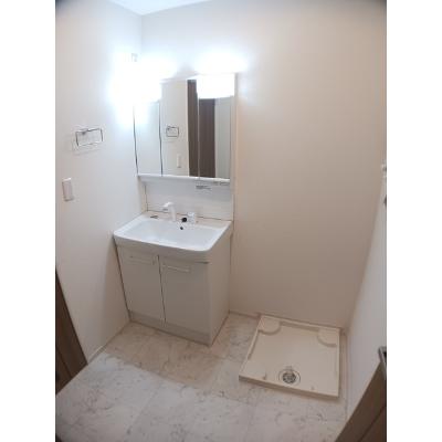 サンセットコースト壱番館 203【管理NO：1-027909001-02030】 ★家具家電は申し込み後に搬入します★ ★2026年10月中旬入居可能★の物件画像