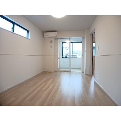 サンパティークⅣ 101【管理NO：1-028386301-01010】 ★家具家電は申し込み後に搬入します★の物件画像