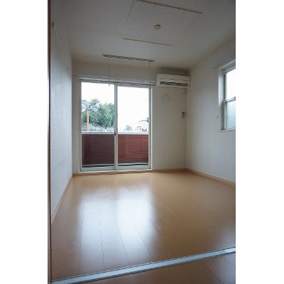 ルーチェⅠ 101【管理NO：1-015775201-01010】 ★家具家電は申し込み後に搬入します★ ★2026年10月中旬入居可能★の物件画像
