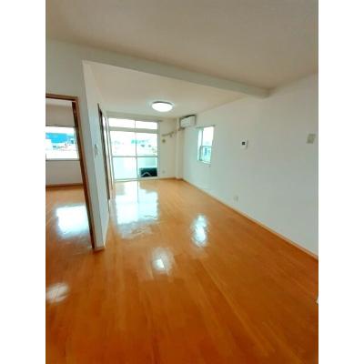 アクティブ三佐Ｂ 203【管理NO：1-004954801-02030】 ★家具家電は申し込み後に搬入します★ ★2026年10月中旬入居可能★の物件画像