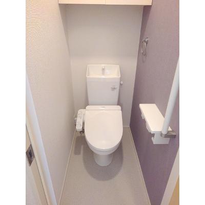 オーブ・ココ　Ⅴ 105【管理NO：1-025205502-01050】 ★家具家電は申し込み後に搬入します★の物件画像
