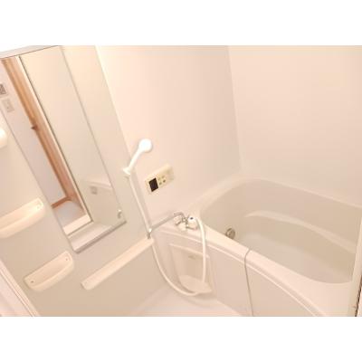 イ－ズフォレストⅡ 101【管理NO：1-012490901-01010】 ★家具家電は申し込み後に搬入します★の物件画像