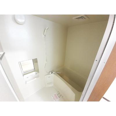 レジデンスチョコ 102【管理NO：1-010014501-01020】 ★家具家電は申し込み後に搬入します★ ★2026年10月中旬入居可能★の物件画像