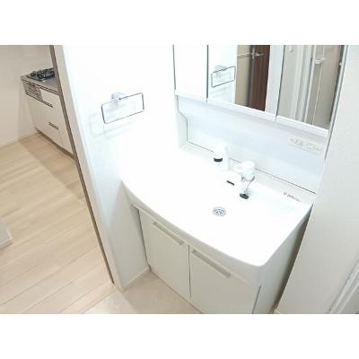 クレストコートⅡ 103【管理NO：1-027559502-01030】 ★家具家電は申し込み後に搬入します★の物件画像