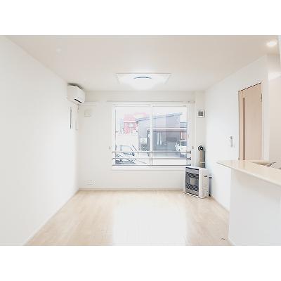 ジェルメ　リアン 102【管理NO：1-021644001-01020】 ★家具家電は申し込み後に搬入します★の物件画像