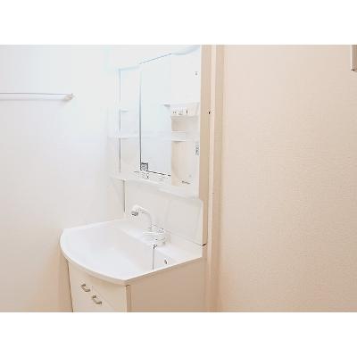 ジェルメ　リアン 102【管理NO：1-021644001-01020】 ★家具家電は申し込み後に搬入します★の物件画像