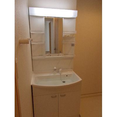 グランソレイユ 102【管理NO：1-018383201-01020】 ★家具家電は申し込み後に搬入します★ ★2026年10月中旬入居可能★の物件画像