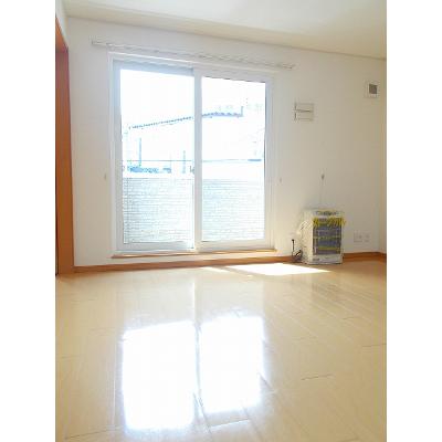 メゾン　グリシーヌ 201【管理NO：1-014603601-02010】 ★家具家電は申し込み後に搬入します★ ★2026年09月下旬入居可能★の物件画像