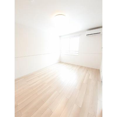 リュート 203【管理NO：1-026304001-02030】 ★家具家電は申し込み後に搬入します★の物件画像
