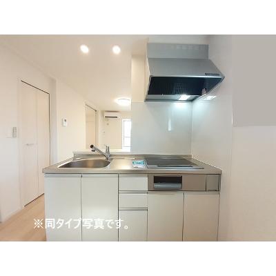 リズブラン　フィル 203【管理NO：1-028759201-02030】 ★家具家電は申し込み後に搬入します★ ★2027年02月上旬入居可能★の物件画像