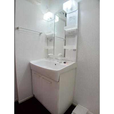オルソーレ 103【管理NO：1-018493901-01030】 ★家具家電は申し込み後に搬入します★の物件画像