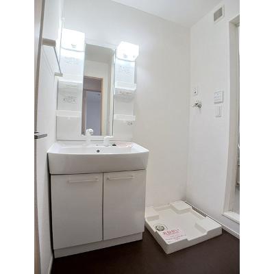 ブローテⅡ 105【管理NO：1-017473202-01040】 ★家具家電は申し込み後に搬入します★の物件画像