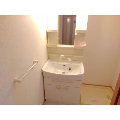 サンリット・みかも 104【管理NO：1-014391501-01040】 ★家具家電は申し込み後に搬入します★ ★2026年10月中旬入居可能★の物件画像