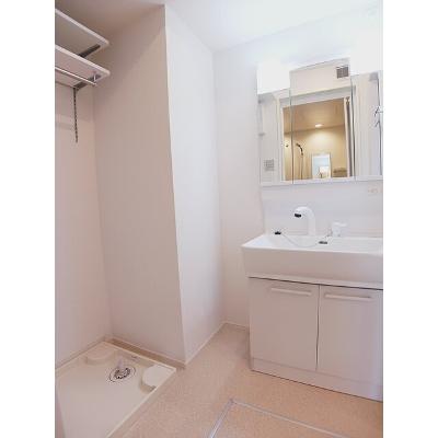 クレストコート 104【管理NO：1-028113301-01040】 ★家具家電は申し込み後に搬入します★ ★2026年09月下旬入居可能★の物件画像