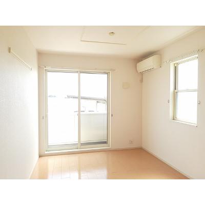 ベロ　フィオーレ　Ⅱ 101【管理NO：1-017091701-01010】 ★家具家電は申し込み後に搬入します★ ★2026年10月中旬入居可能★の物件画像