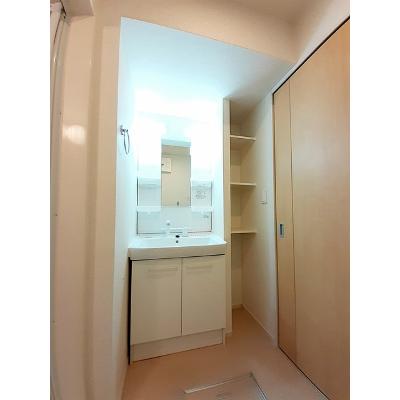 サニーエレガンス 202【管理NO：1-023355401-02020】 ★家具家電は申し込み後に搬入します★ ★2026年10月中旬入居可能★の物件画像