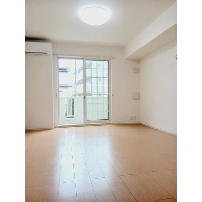 ストリーム　パル 102【管理NO：1-017498301-01020】 ★家具家電は申し込み後に搬入します★の物件画像