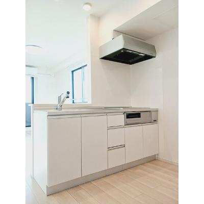 ソレイユ 304【管理NO：1-028196601-03040】 ★家具家電は申し込み後に搬入します★の物件画像