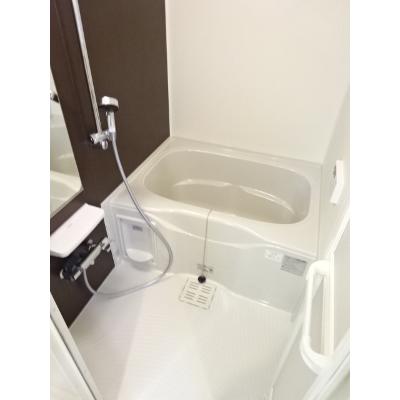 アライブ　ジュネス 104【管理NO：1-023719801-01040】 ★家具家電は申し込み後に搬入します★の物件画像
