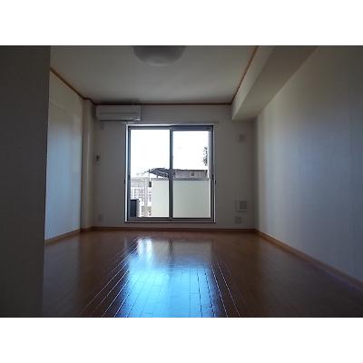 パラッツオエレガンテ 103【管理NO：1-012961901-01030】 ★家具家電は申し込み後に搬入します★ ★2026年10月中旬入居可能★の物件画像