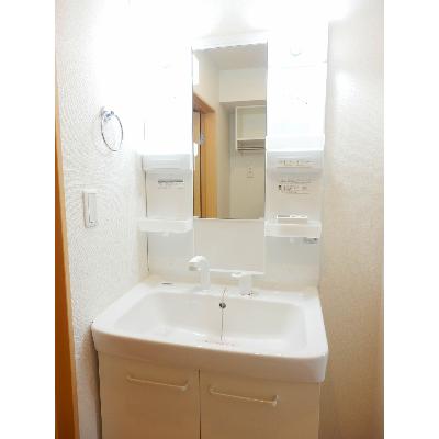 ラ・ルーチェⅠ 204【管理NO：1-016309301-02040】 ★家具家電は申し込み後に搬入します★ ★2026年10月中旬入居可能★の物件画像